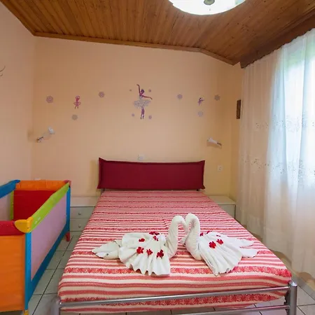 Aparthotel Eleni Holidays With Swimming Pool, Sidari Corfu 3*