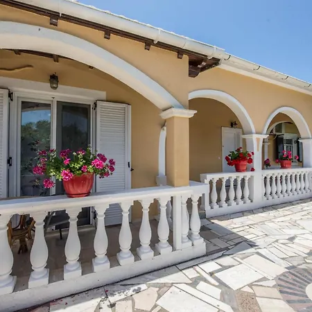 Eleni Holidays Aparthotel Sidárion