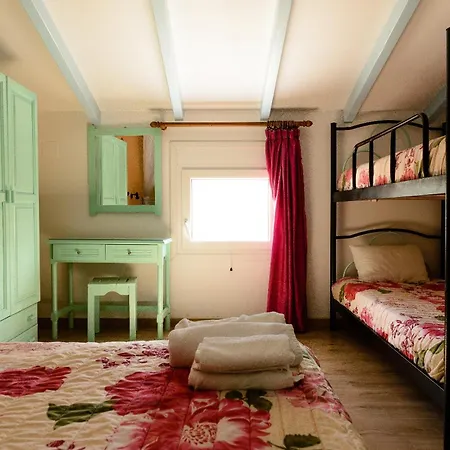 Lägenhetshotell Villa Eleni Holiday Resort 4' Walk To Beach With Pool - Ideal For Families And Couples