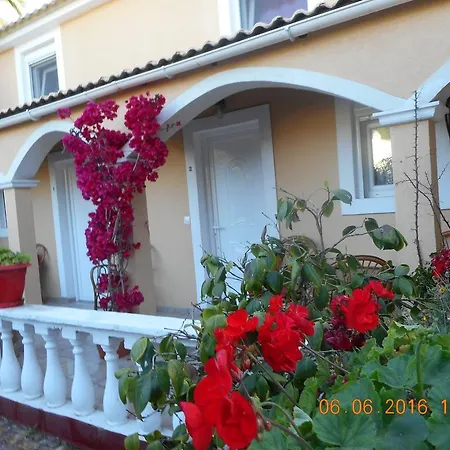 Aparthotel Eleni Holidays With Swimming Pool, Sidari Corfu 3*
