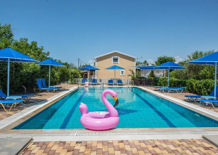 Villa Eleni Holiday Resort 4' Walk To Beach With Pool - Ideal For Families And Couples Sidárion