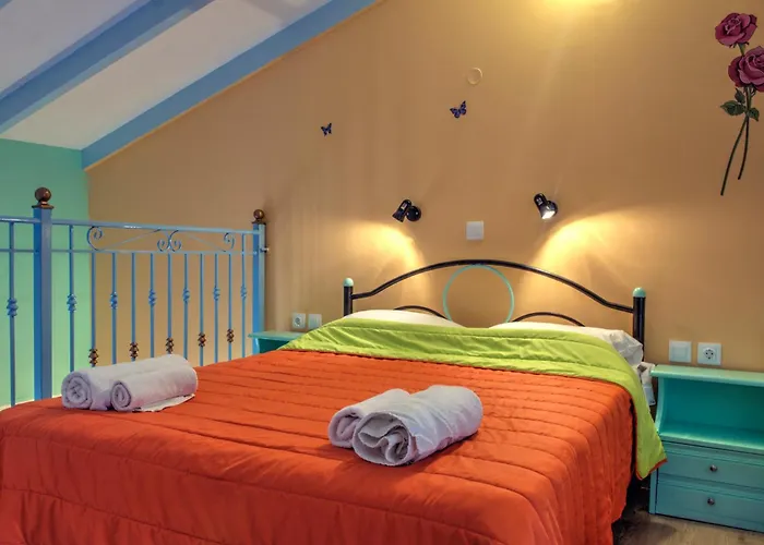 Lägenhetshotell Villa Eleni Holiday Resort 4' Walk To Beach With Pool - Ideal For Families And Couples 4*