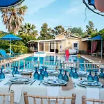 Villa Eleni Holiday Resort 4' Walk To Beach With Pool - Ideal For Families And Couples