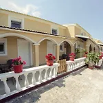 Villa Eleni Holidays Resort Pool Exclusively For Guests Near The Beach 4*