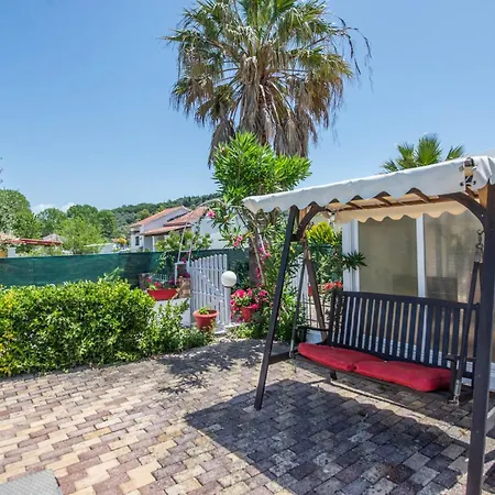 Eleni Holidays - With Pool Near The